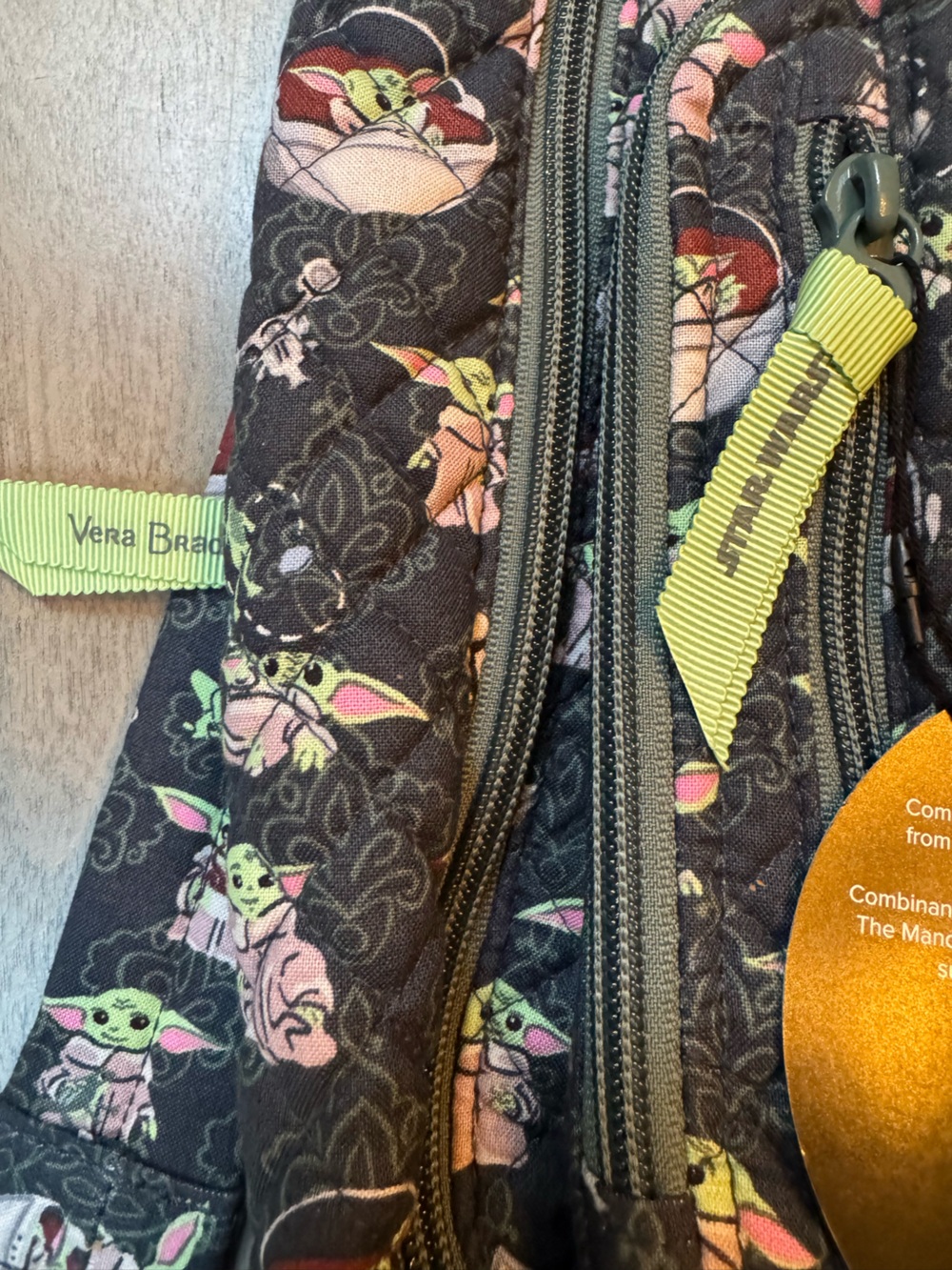 Vera Bradley Black Quilted Sling with Green and Pink Baby Yoda Print Star Wars - Picture 4 of 8